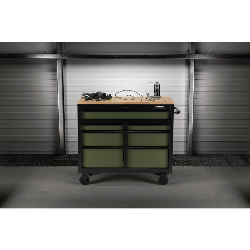 BUNKER® 7 Drawer Workbench Roller Tool Cabinet, 41", Green 08221